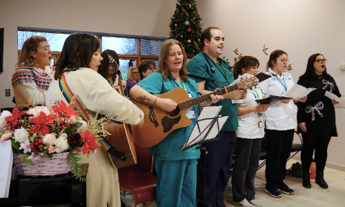 Northern Trust staff singing Christmas carols
