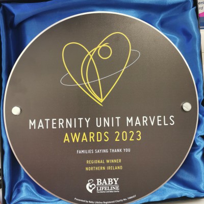 The MUM Award presented to Antrim Neonatal Unit.